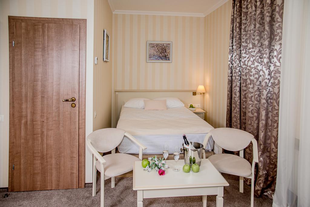 Pletnevskiy Inn Kharkiv Extérieur photo
