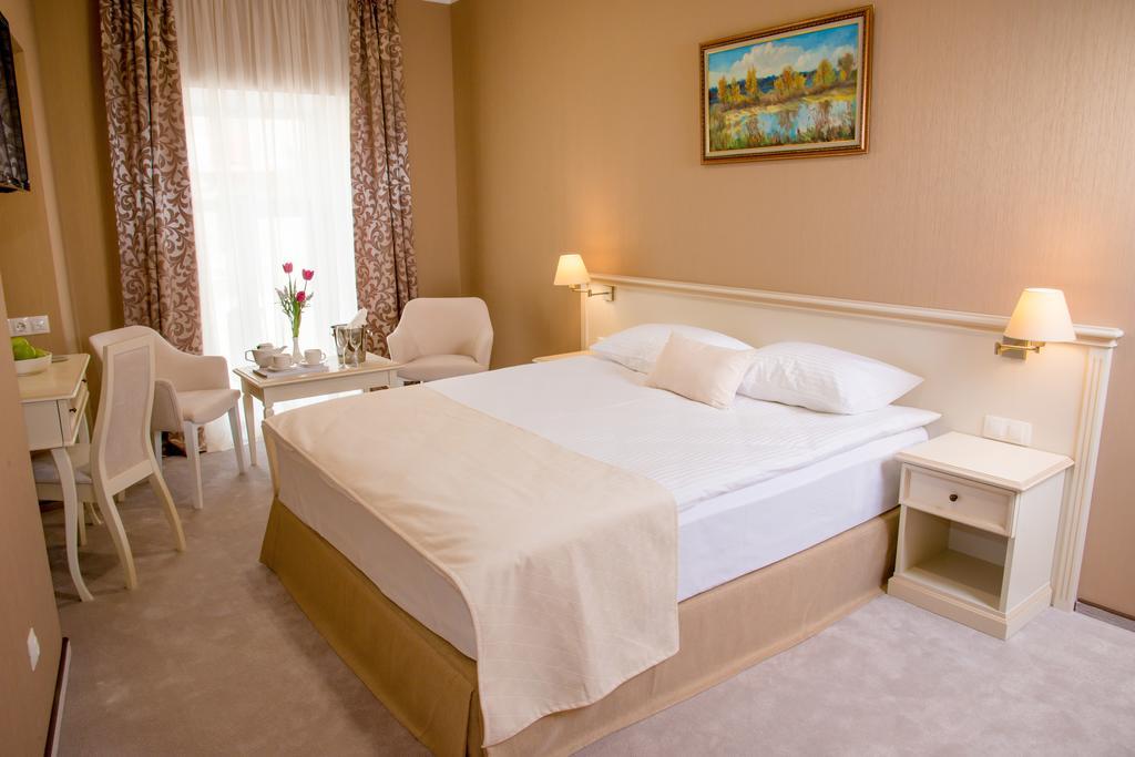 Pletnevskiy Inn Kharkiv Extérieur photo