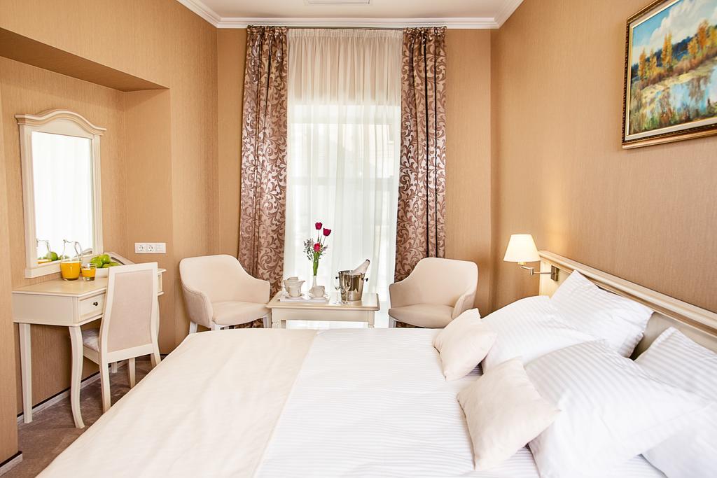 Pletnevskiy Inn Kharkiv Extérieur photo