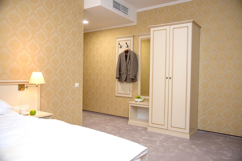 Pletnevskiy Inn Kharkiv Extérieur photo