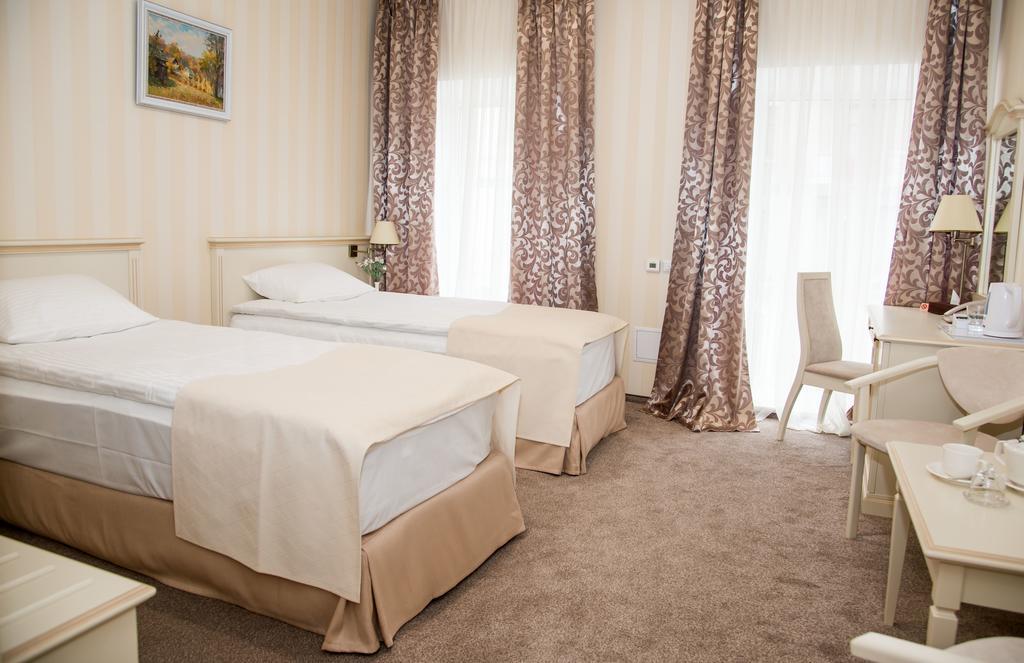 Pletnevskiy Inn Kharkiv Extérieur photo