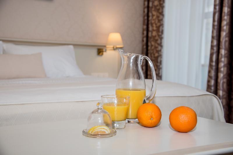 Pletnevskiy Inn Kharkiv Extérieur photo
